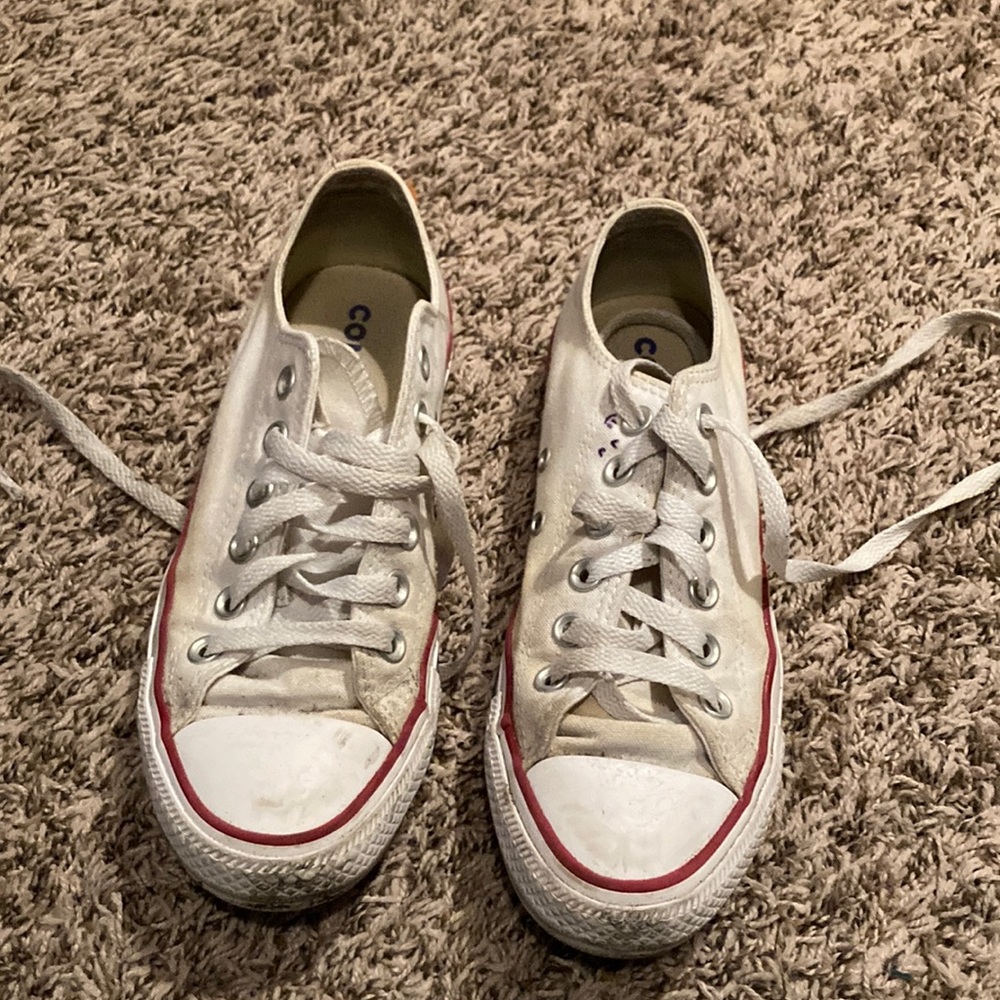 converse low top shoes in white